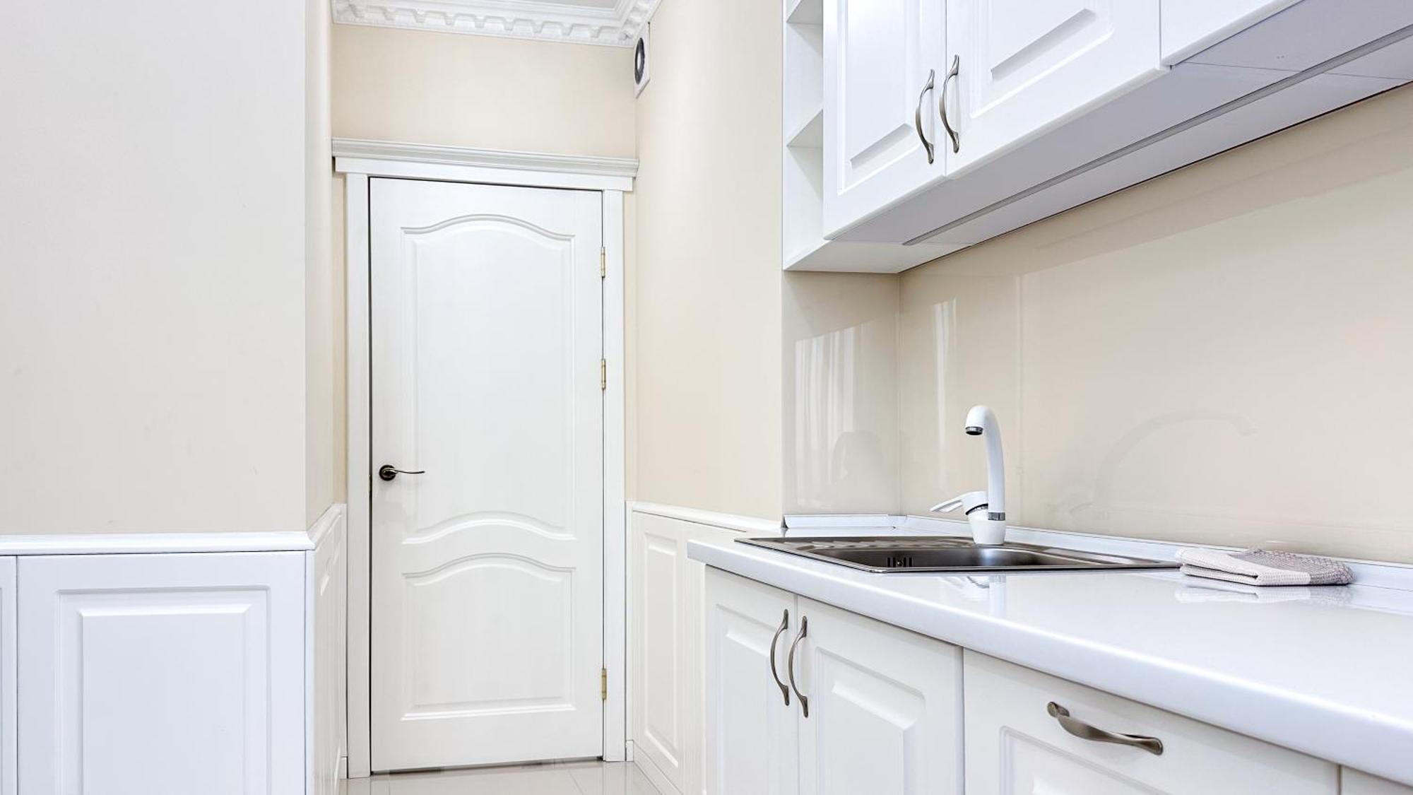 Business Class Apartments In The City Center Кишинёв Экстерьер фото